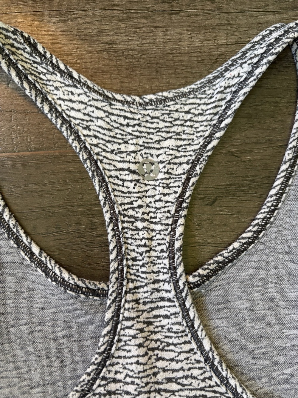 Lululemon Long Distance Tank Top - Picture 2 of 4